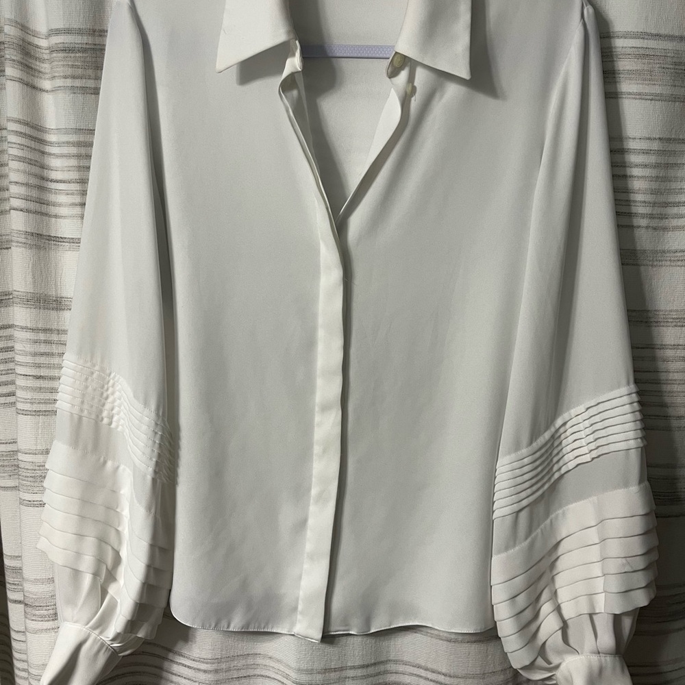 Louis Vuitton White Pleated Sleeve Blouse